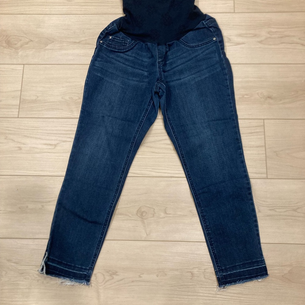 Women's maternity jeans, medium